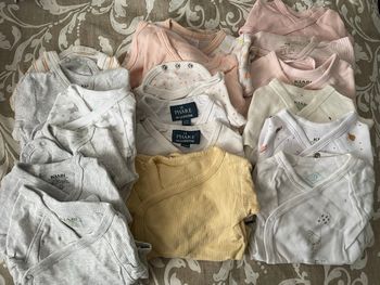 Lot de 18 body manches longues