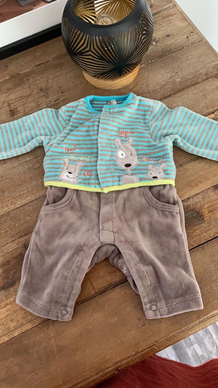 Combinaison sans pied