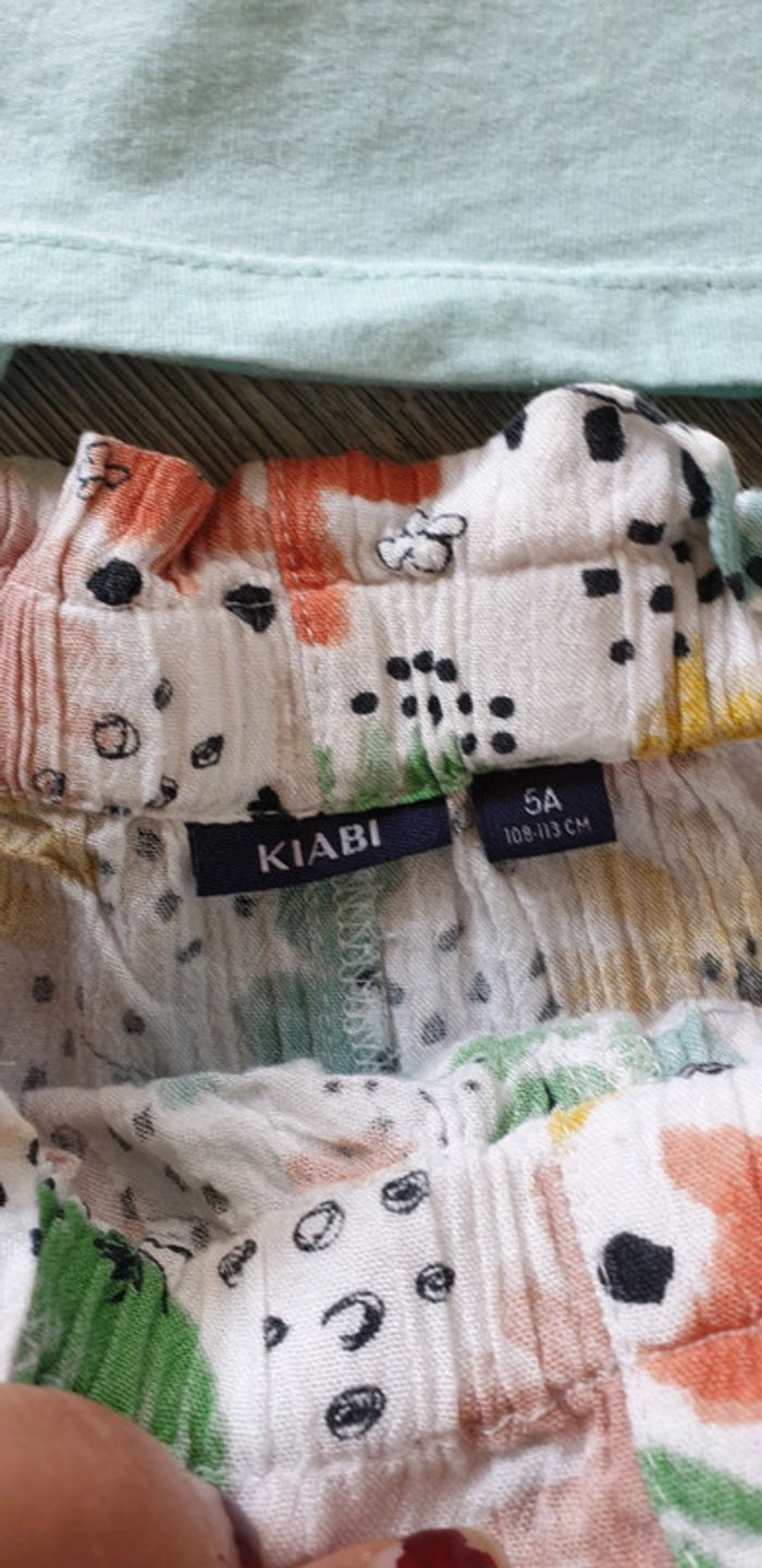 Ensemble short et tee-shirt - photo numéro 2