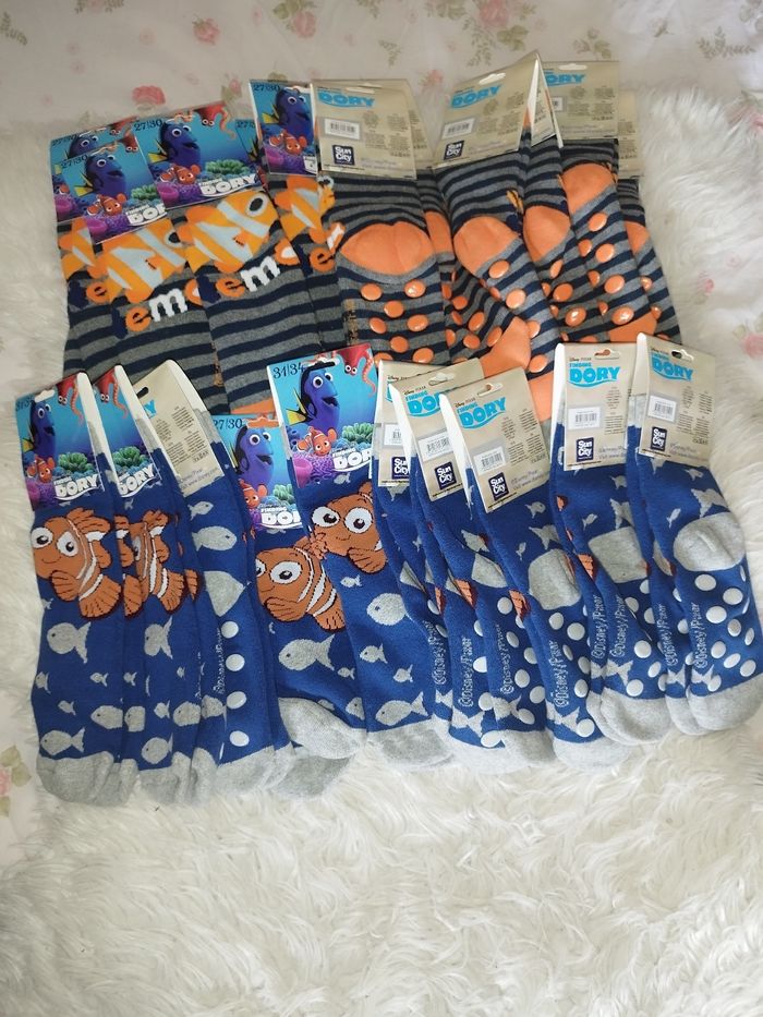 Lot chaussettes antidérapantes Disney - photo numéro 2
