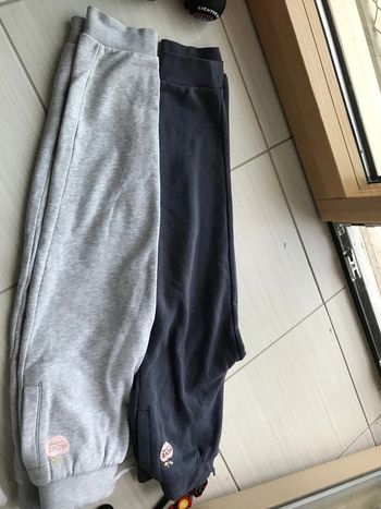 Lot jogging vertbaudet 8 ans