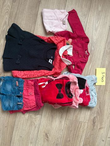 Lot de vêtement fille 3 mois