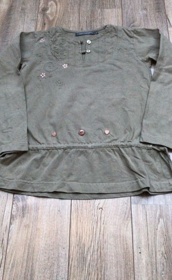 Tee-shirt vert kaki Tout Compte Fait 10 ans