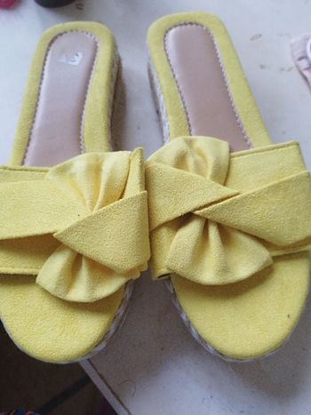 Pied nu chaussures ouverte sandale 36 37