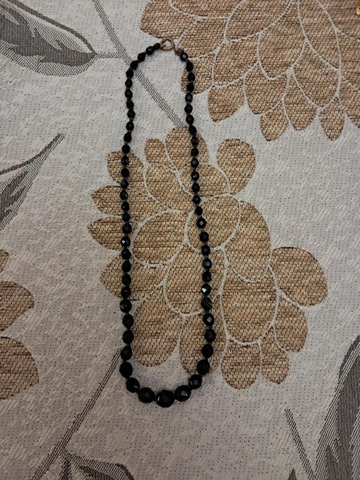Ancien collier en perles de verre - photo numéro 2