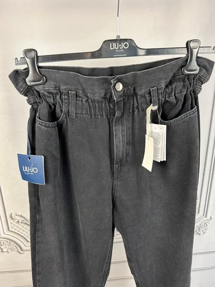 Jean gris/noir LiuJo taille haute W30 Neuf - photo numéro 2