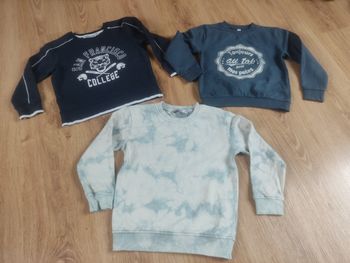 Lot 3 sweats
