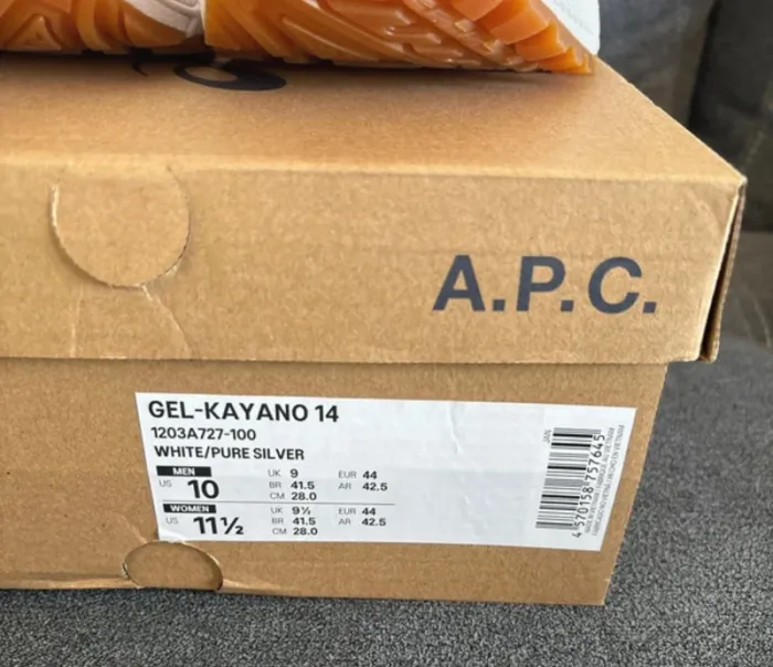 Asics Gel Kayano 14 x APC – édition limitée 44 - photo numéro 7