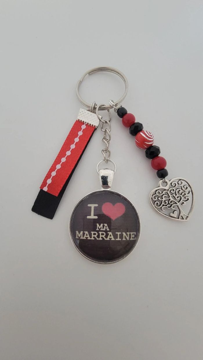 Cadeau marraine, porte clé message bijoux de sac " j'aime ma marraine"