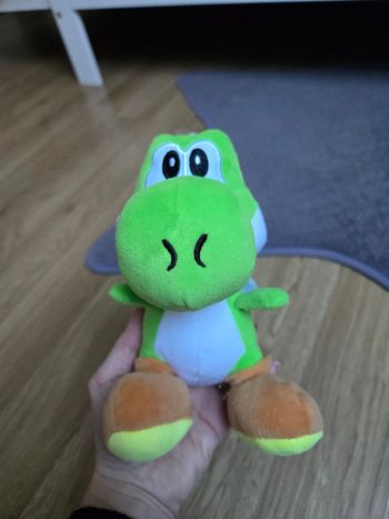 Peluche yoshi vert
