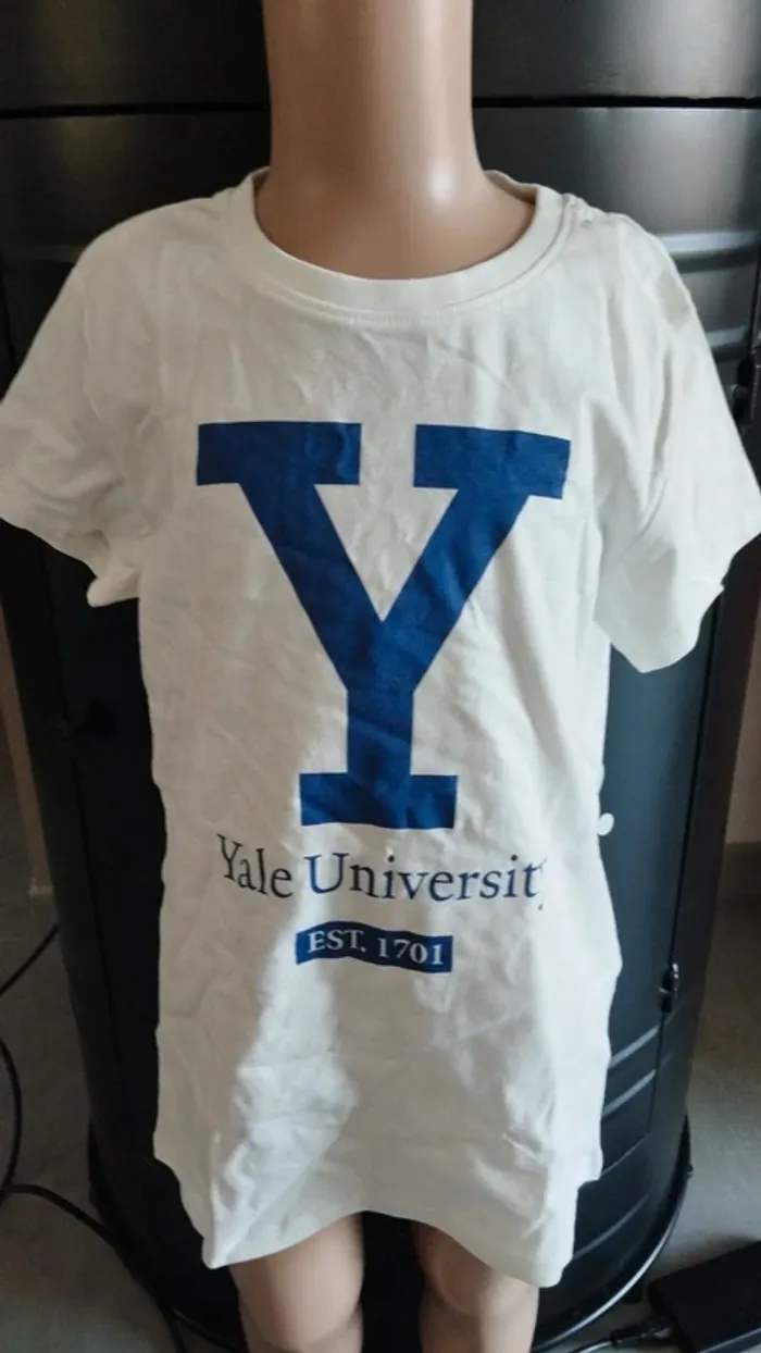 Tee-shirt crème avec écritures bleu taille 134/140 cm - photo numéro 2