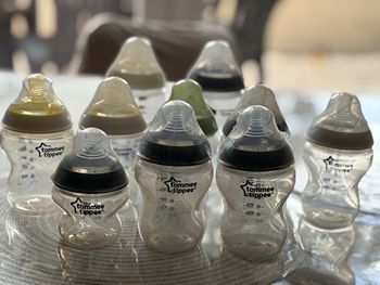 Lot tommee tippee