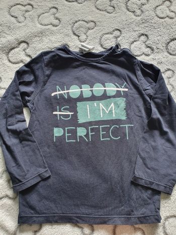 Tshirt 36 mois 
Kiabi