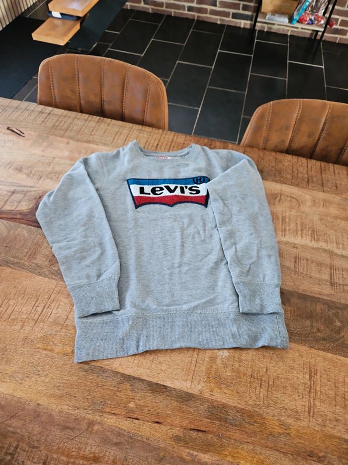 Pull levi's