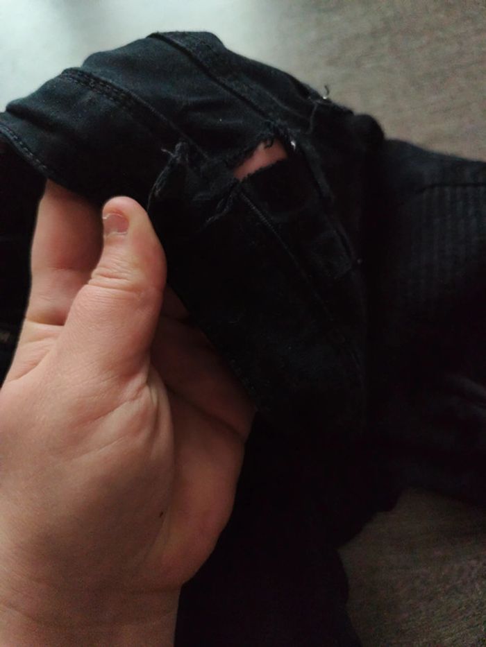 Jeans noir - photo numéro 4