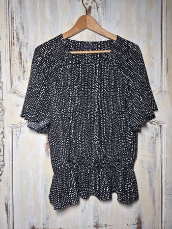 Superbe Blouse Taille 46 chic, agréable et fluide