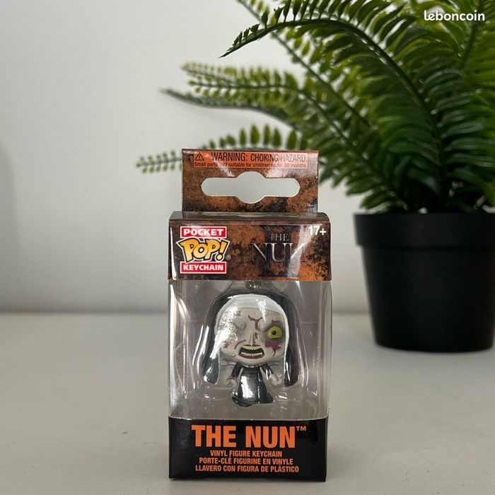 Funko Pop Porte-clés La Nonne - Officiel Horror Pocket Pop - photo numéro 2
