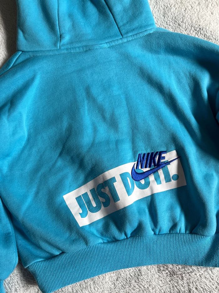 Pull Nike - photo numéro 10