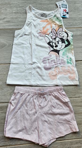 Ensemble minnie 7.8 ans neuf