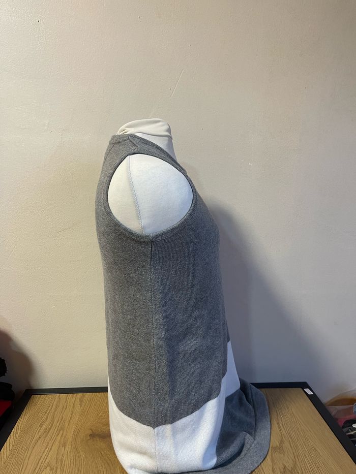 Pull fille taille 128 - photo numéro 2