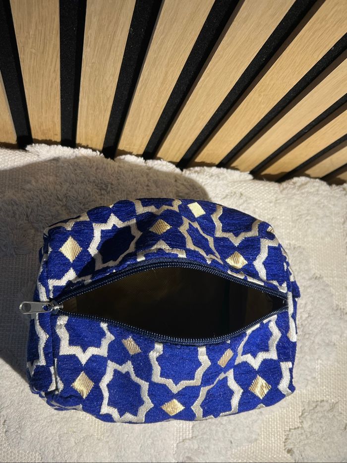 Petite trousse à maquillage - photo numéro 4
