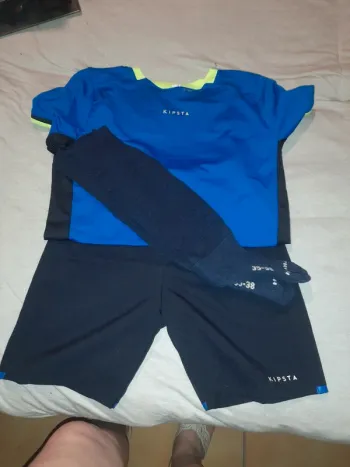 Ensemble foot 14 ans kipsta