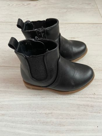 Bottine noir taille 21