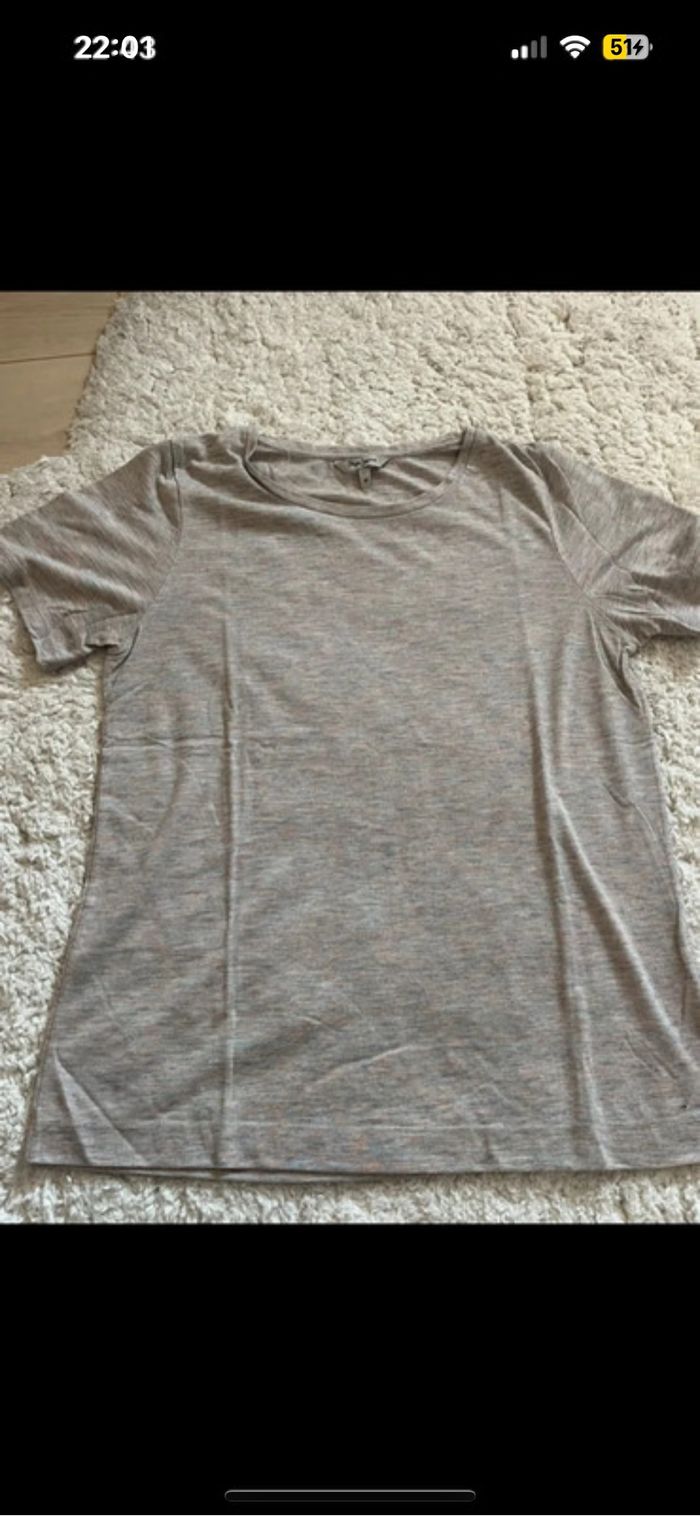 T-shirt taille M