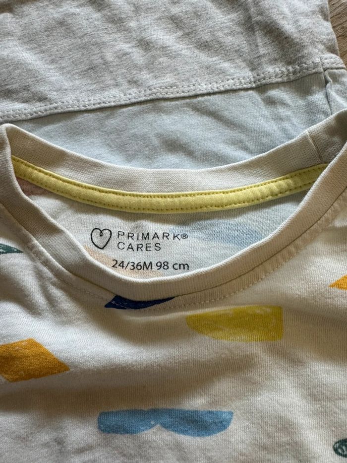 Lot tee-shirts - photo numéro 2