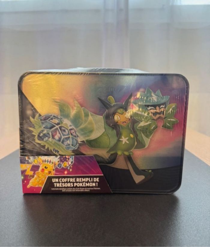 Pokémon coffret coffre aux trésors Valisette Pikachu Téracristal  Neuf Français - photo numéro 2