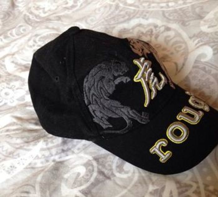 Très belle casquette brodée tigres 🐅 - photo numéro 2