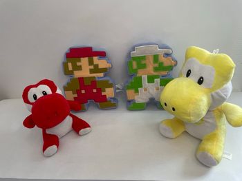 Lot peluche mario Nintendo 