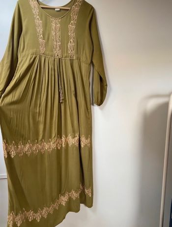 robe longue vert olive