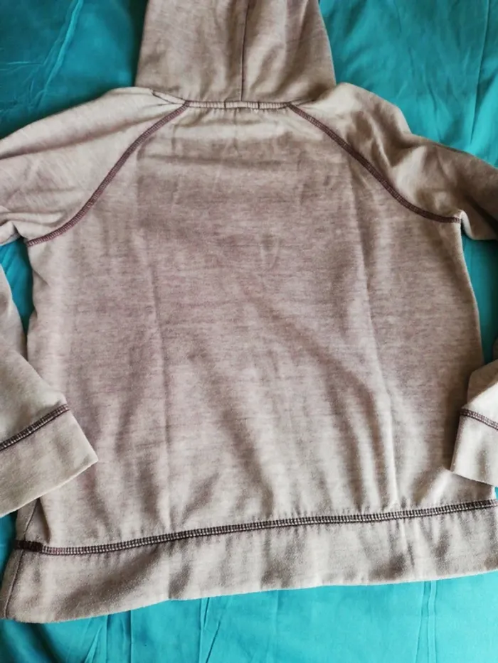 Sweatshirt ado - photo numéro 4