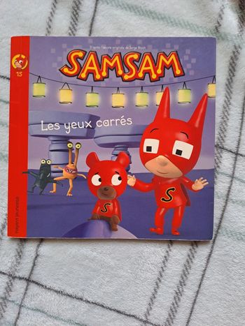 Livre samsam les yeux carrés