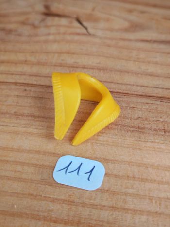 Playmobil vintage col foulard jaune medieval moyen âge