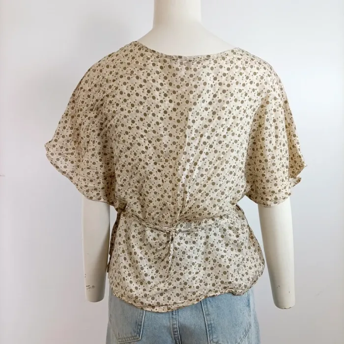 Haut fluide Somewhere imprimé pois beige noué à la taille, col V, T40 A1577 - photo numéro 8
