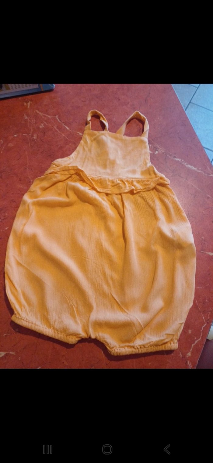 Combishort fille taille 24 mois