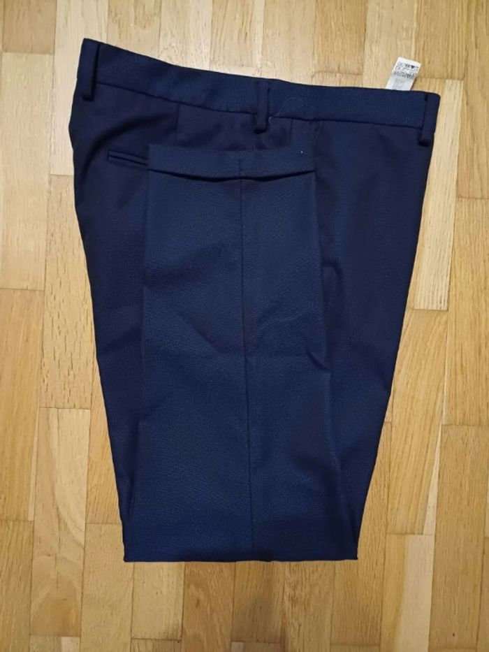 Costume Zara en très bon état - photo numéro 7