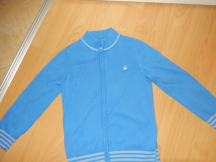 gilet benetton 6 7 ans taille s