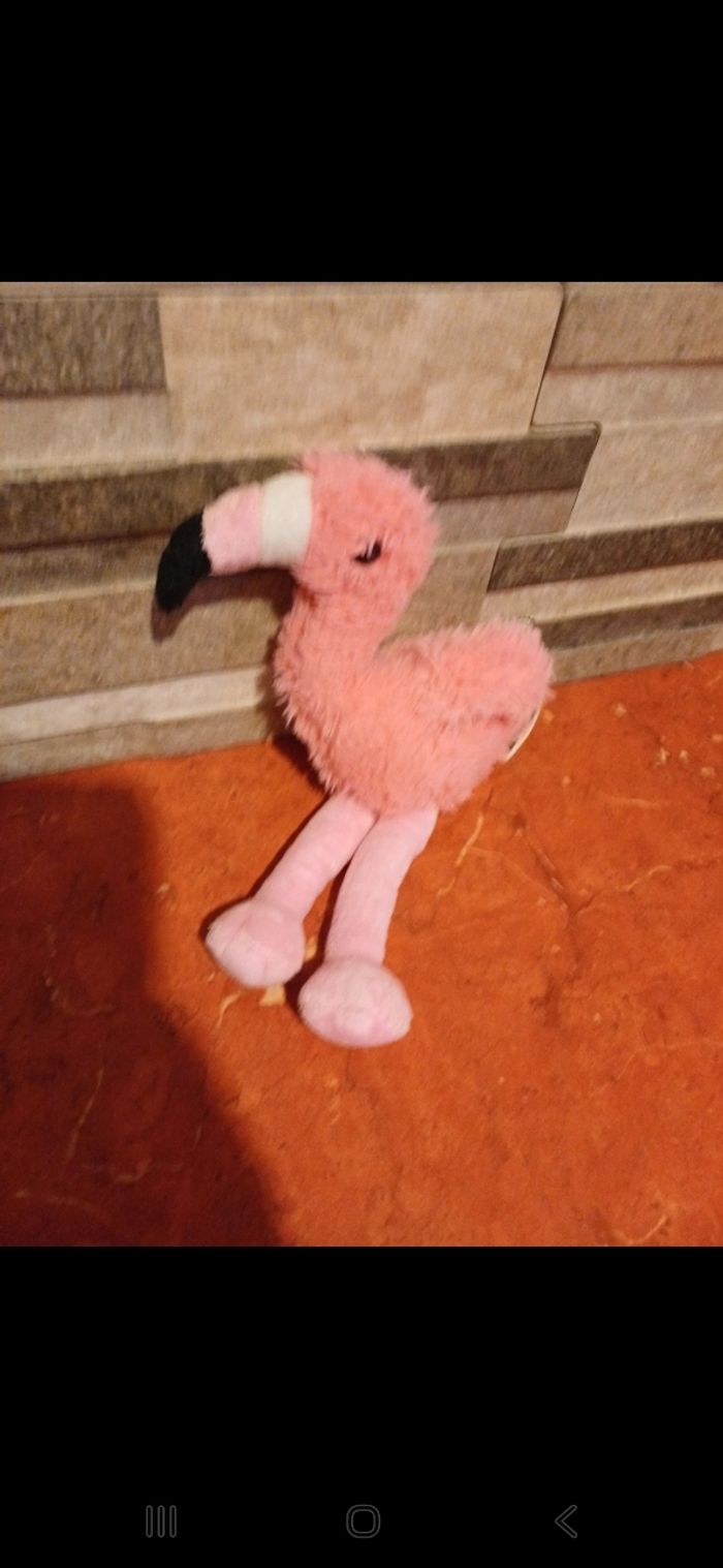 Peluche flamant rose