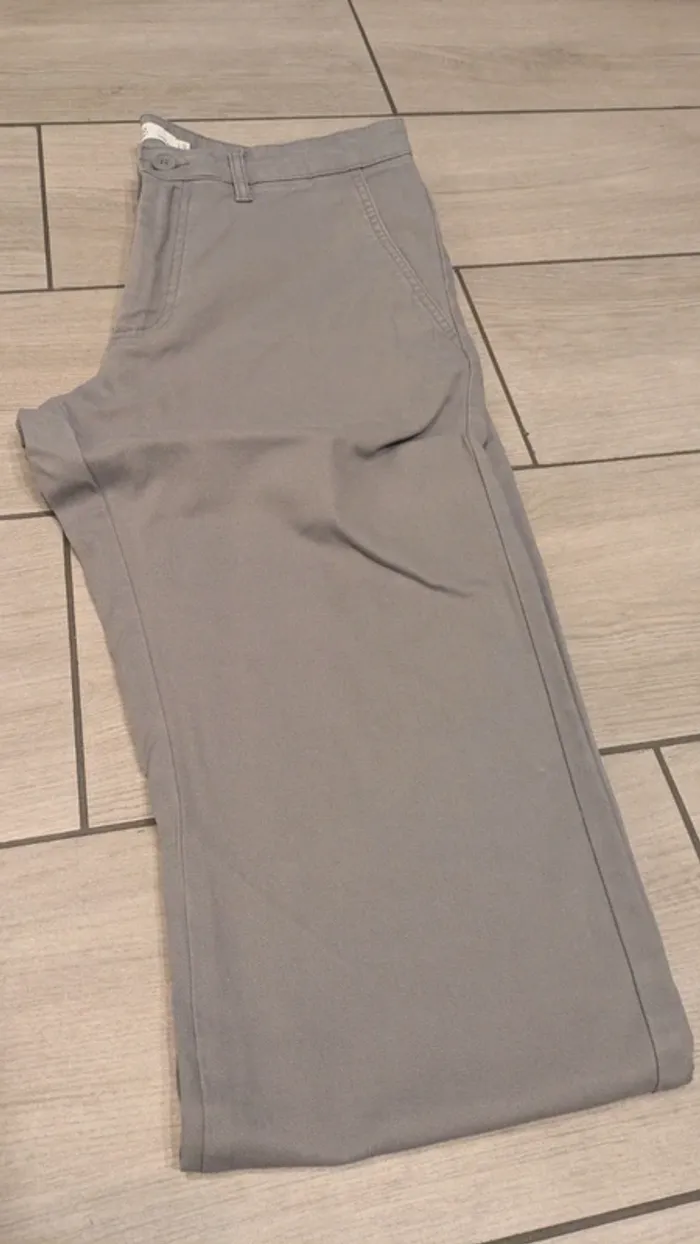 Jeans Celio taille 40 - photo numéro 2