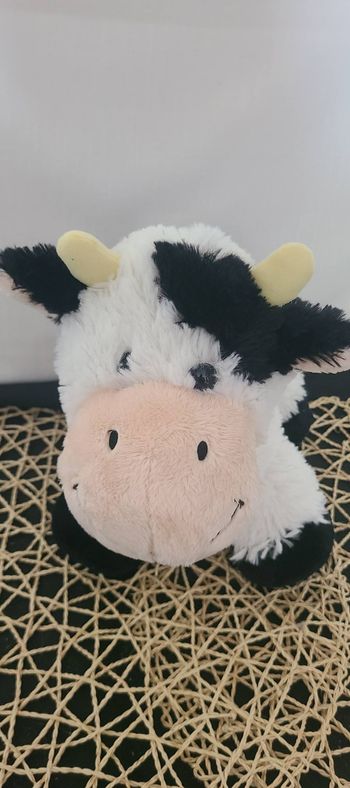 Doudou vache peluche blanche noire