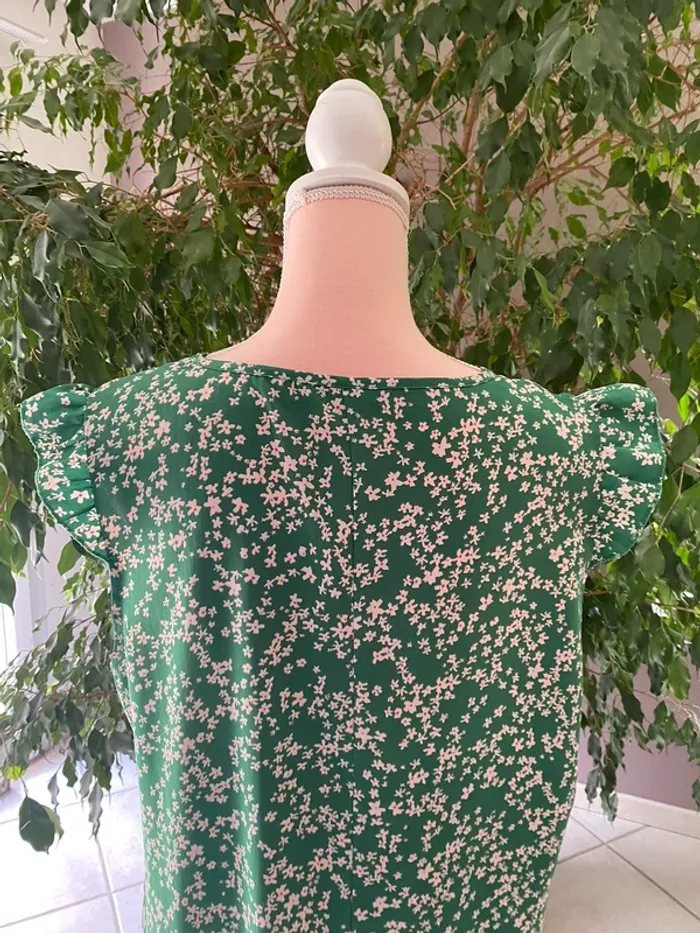 Robe verte à fleur - photo numéro 8