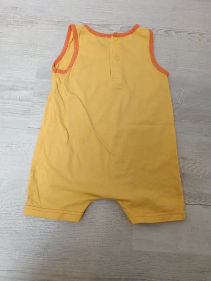 Grenouillère combi short Winnie 12 mois 74cm - photo numéro 2