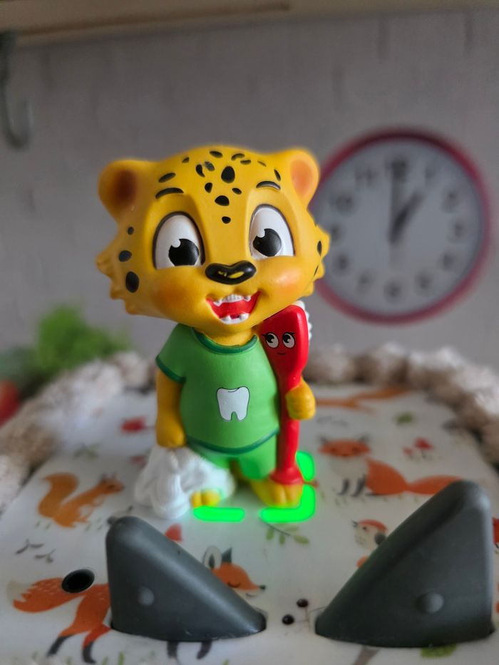 Tonies Leo se brosse les dents - photo numéro 2