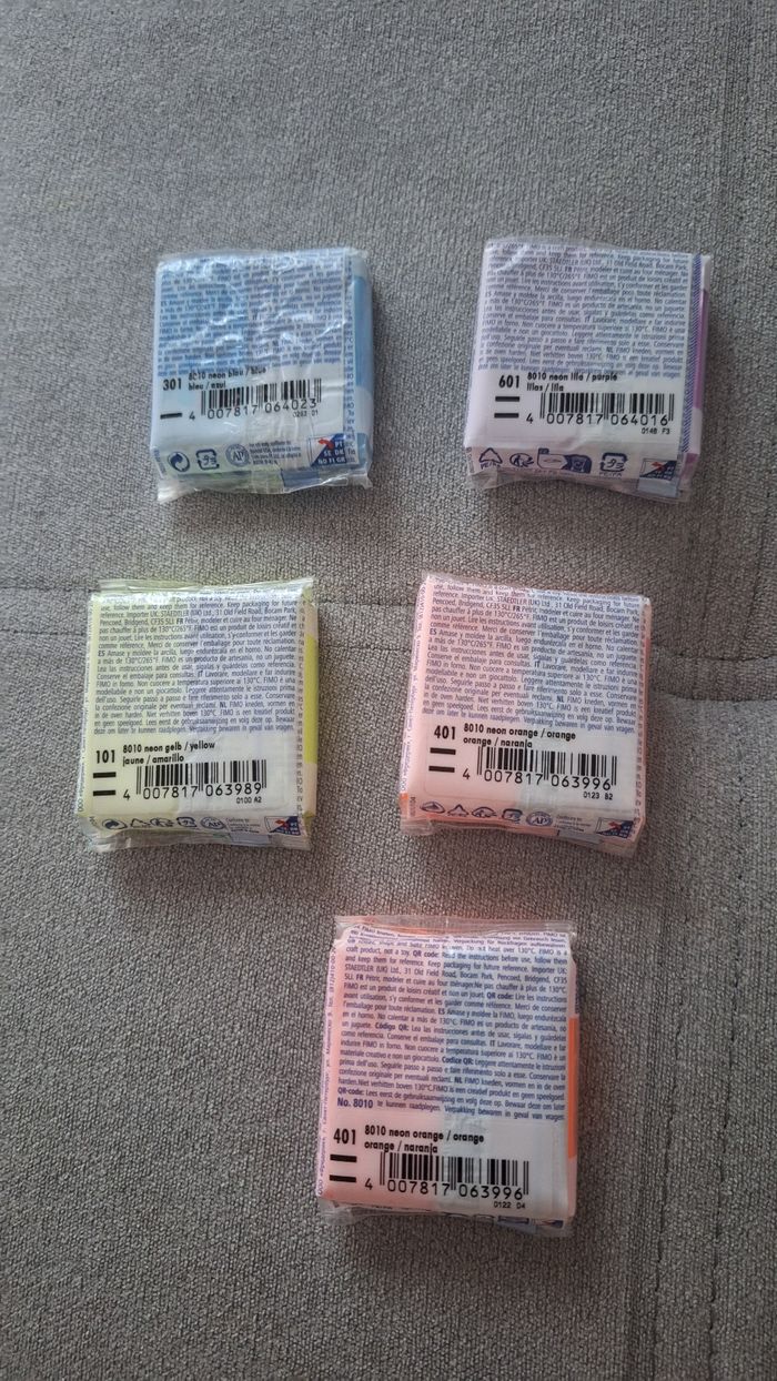 Lot de 5 pâtes fimo effect Néon - photo numéro 2