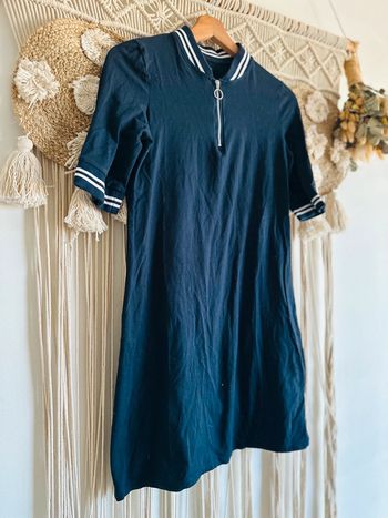 Robe marine taille S Bizzbee