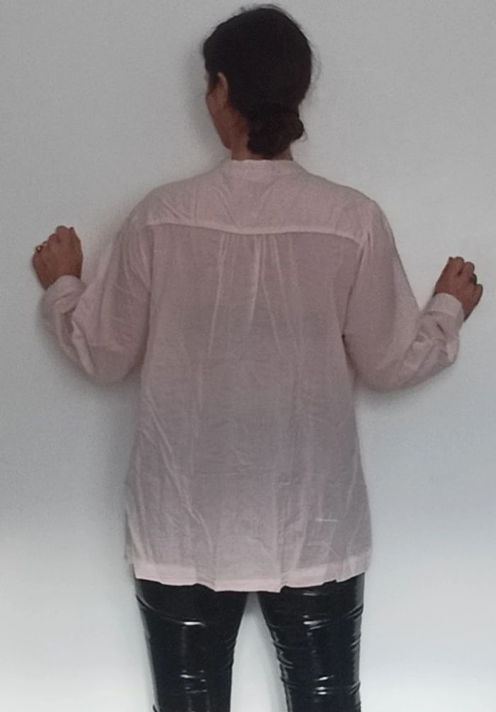 Chemisier brodé rose pâle taille 42/44 - photo numéro 6