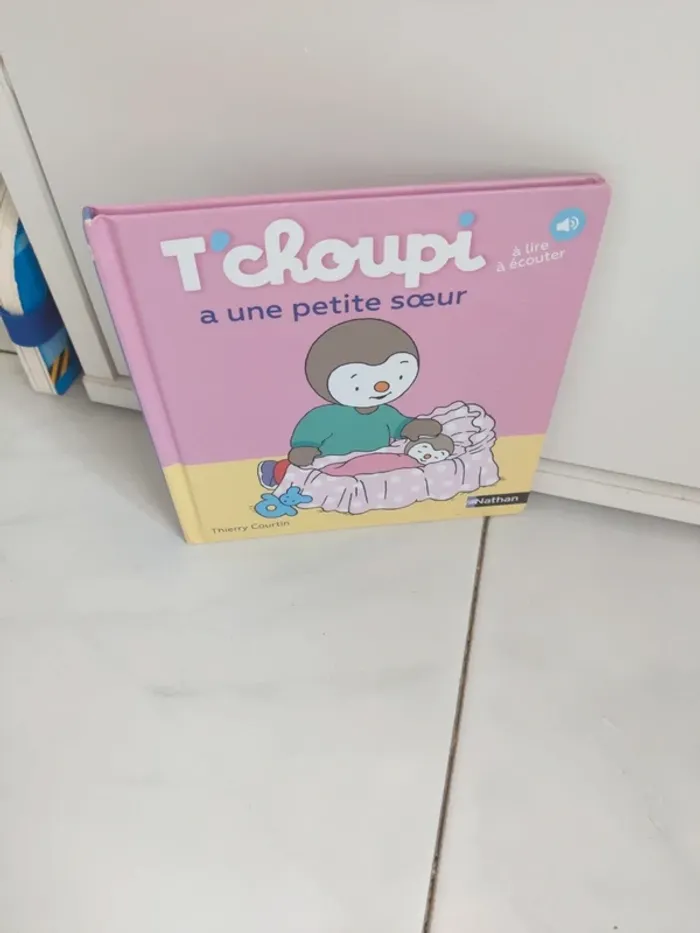 Livre T'choupi a une petite soeur - photo numéro 3